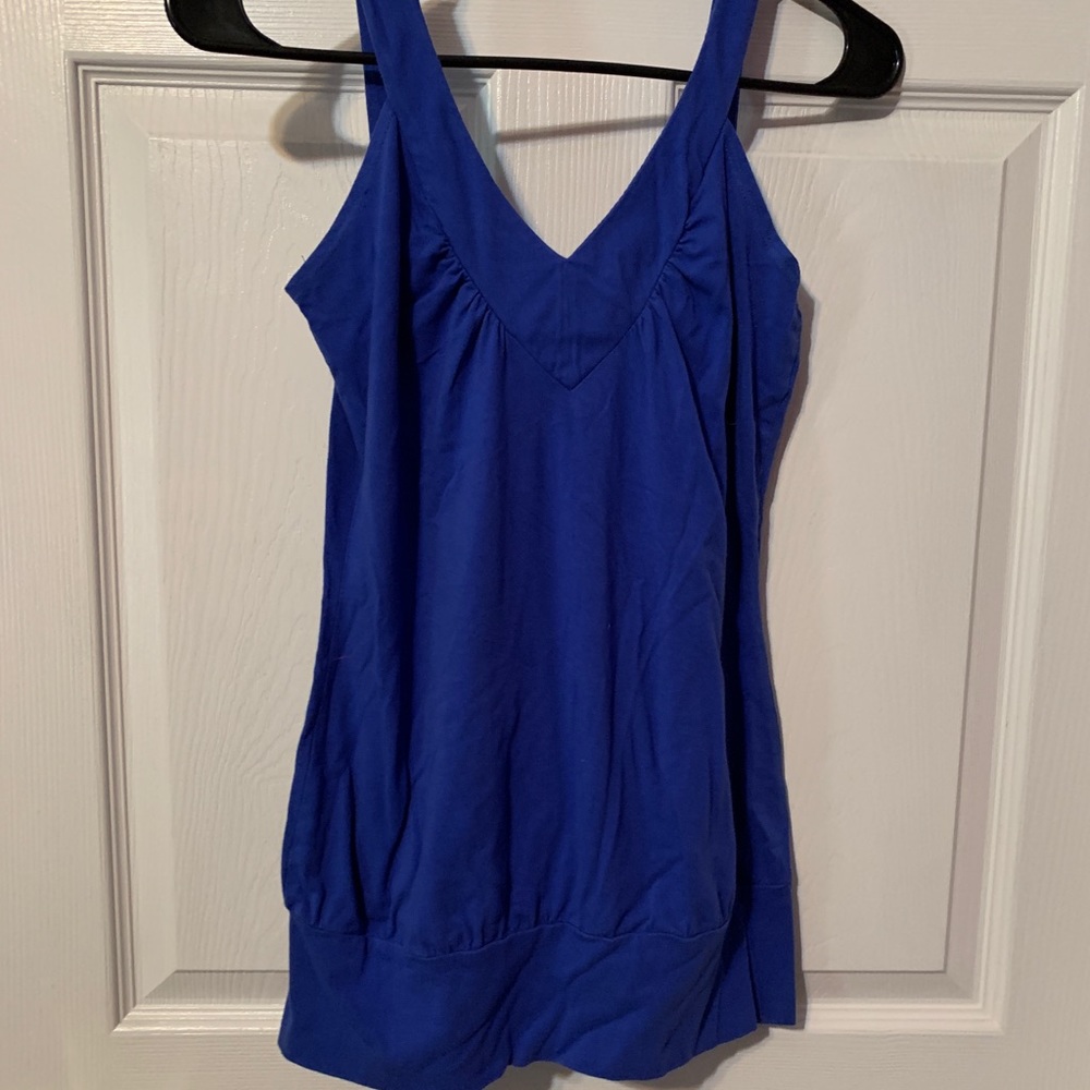 Blue body central tank top large